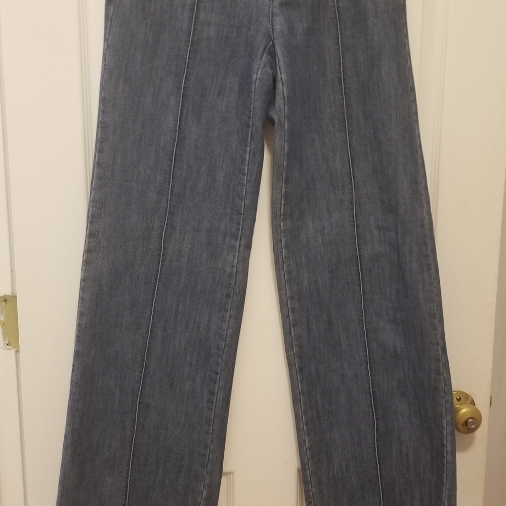 Wide leg jeans